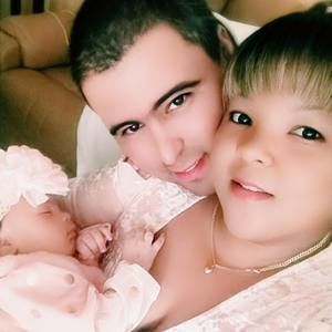 Meet your Posher, Yicelei